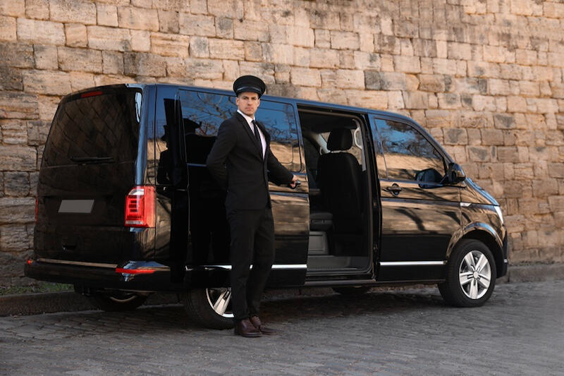 Van with Chauffeur Service Chauffeured Van Service